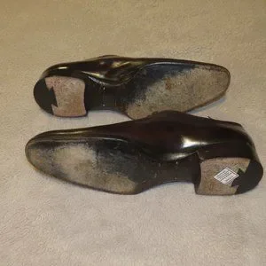Tom Ford Brown Antiqued Whole Cut One Piece Oxfords 11TT $_12.JPG?set_id=880000500F main image 2